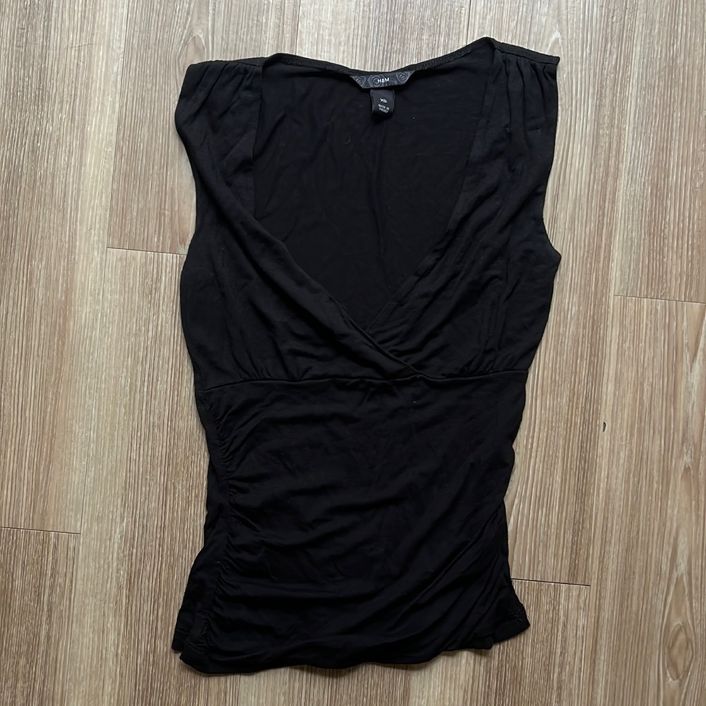Sexy black tank with v-neck and ruching